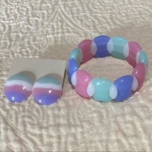 Avon earrings and bracelet pastel parfait set.
